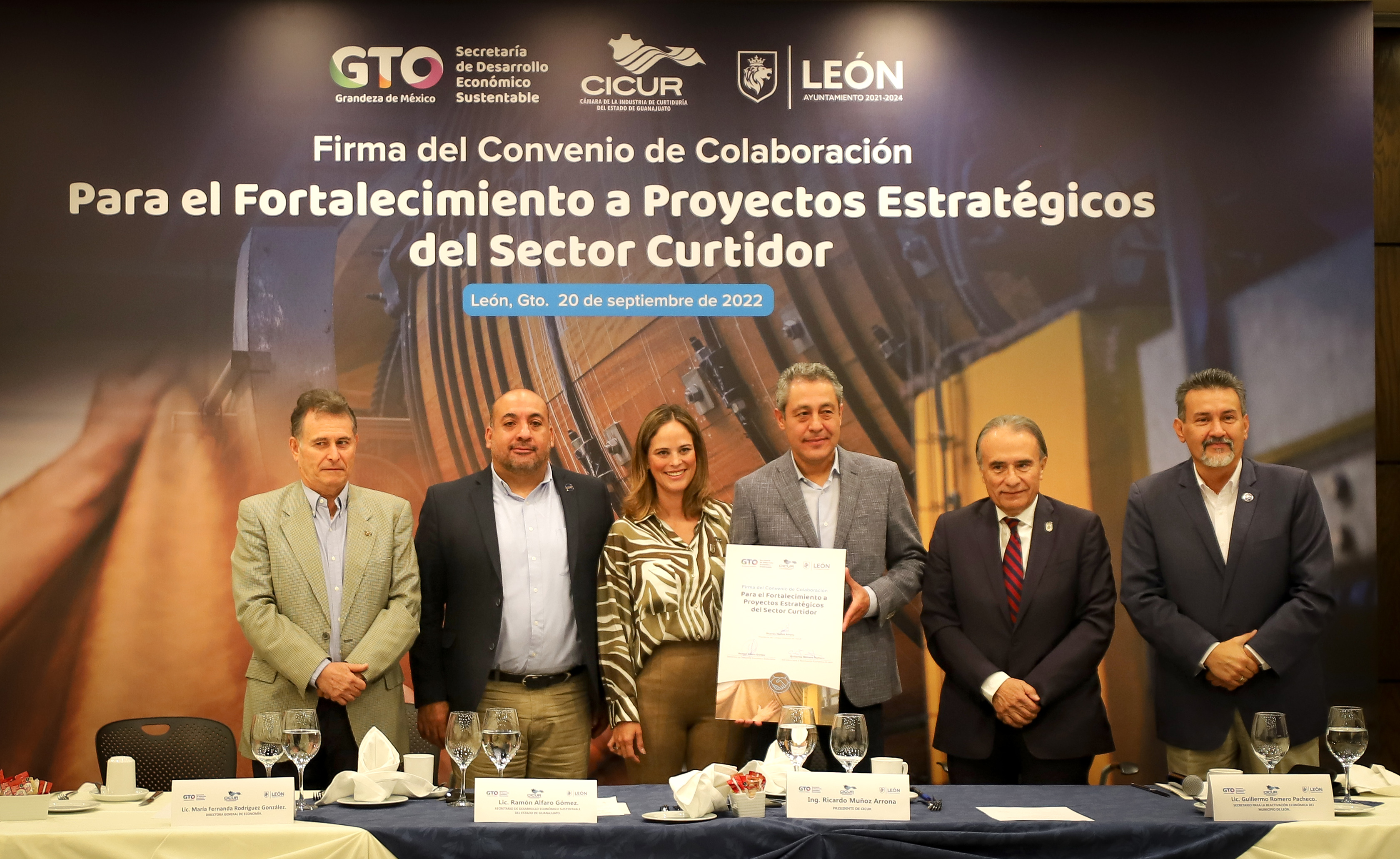 FIRMAN CONVENIO PARA FORTALECER AL SECTOR DE LA CURTIDURÍA – Noticias ...